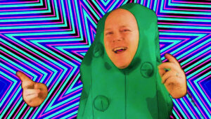 Koolickle Man sings